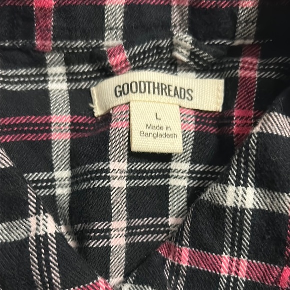 Good Threads Plaid Button-Up Shirt - Black and Pink - Picture 4 of 7